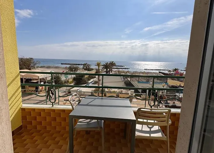 Ideal 호텔 아르마 디 타지아