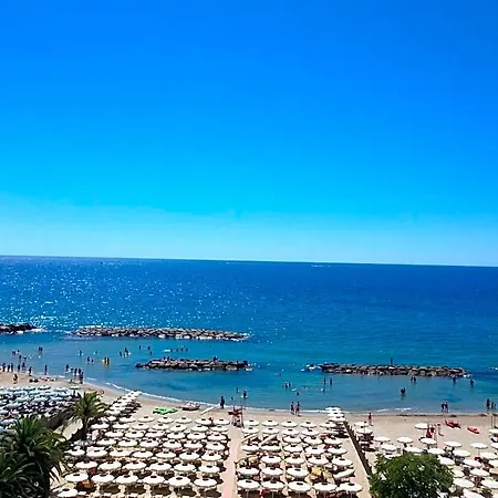 Hotel Ideal 3*