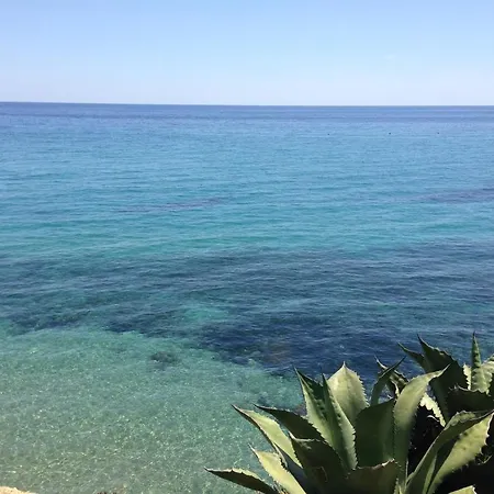 Hotel Ideal 3*